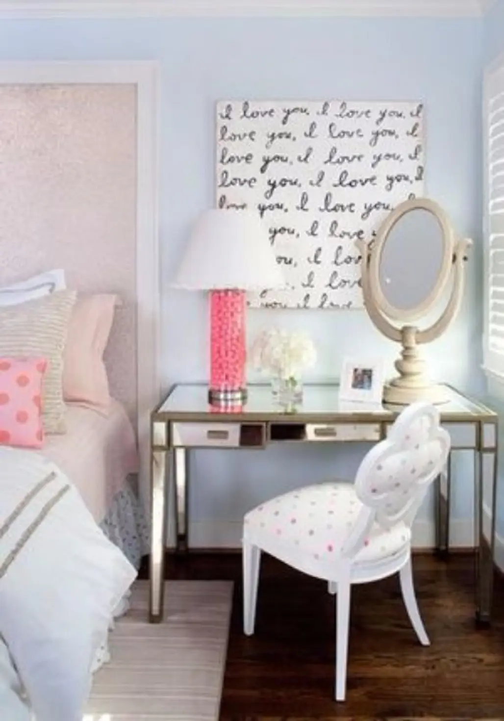 white,pink,room,wall,living room,