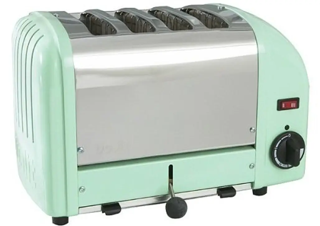Dualit Classic 4-Slice Toaster in Mint Green