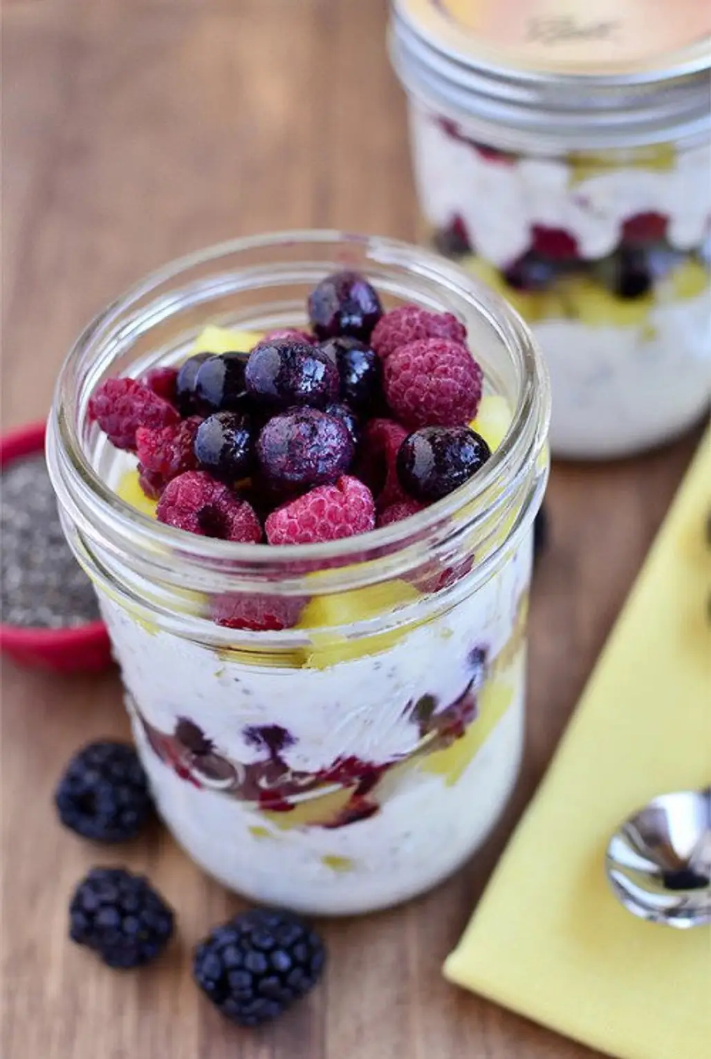 Overnight Oatmeal Lets Your Fridge do All the Work