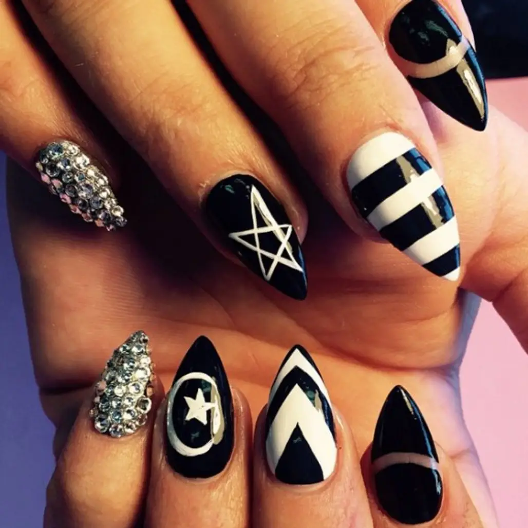 Nail Art by Robin Moses: The Best Horror Movie Inspired Nail Designs by  Robin Moses for Halloween 2023