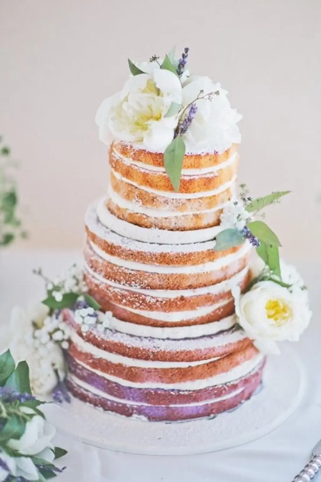 wedding cake,food,cake,buttercream,icing,