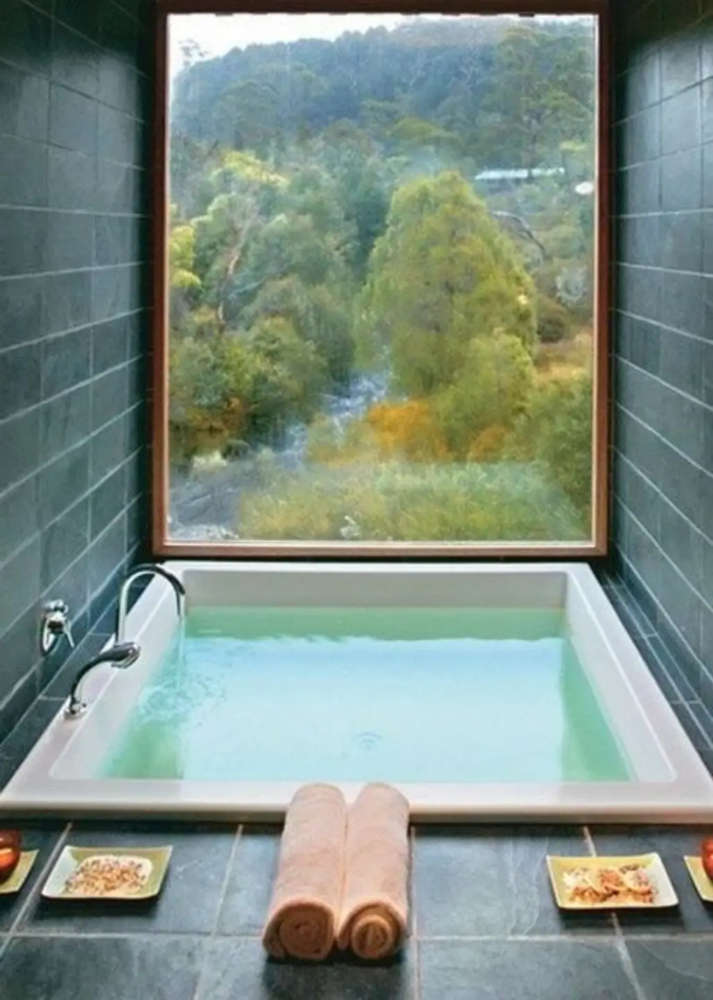 Sunken Bath with a View