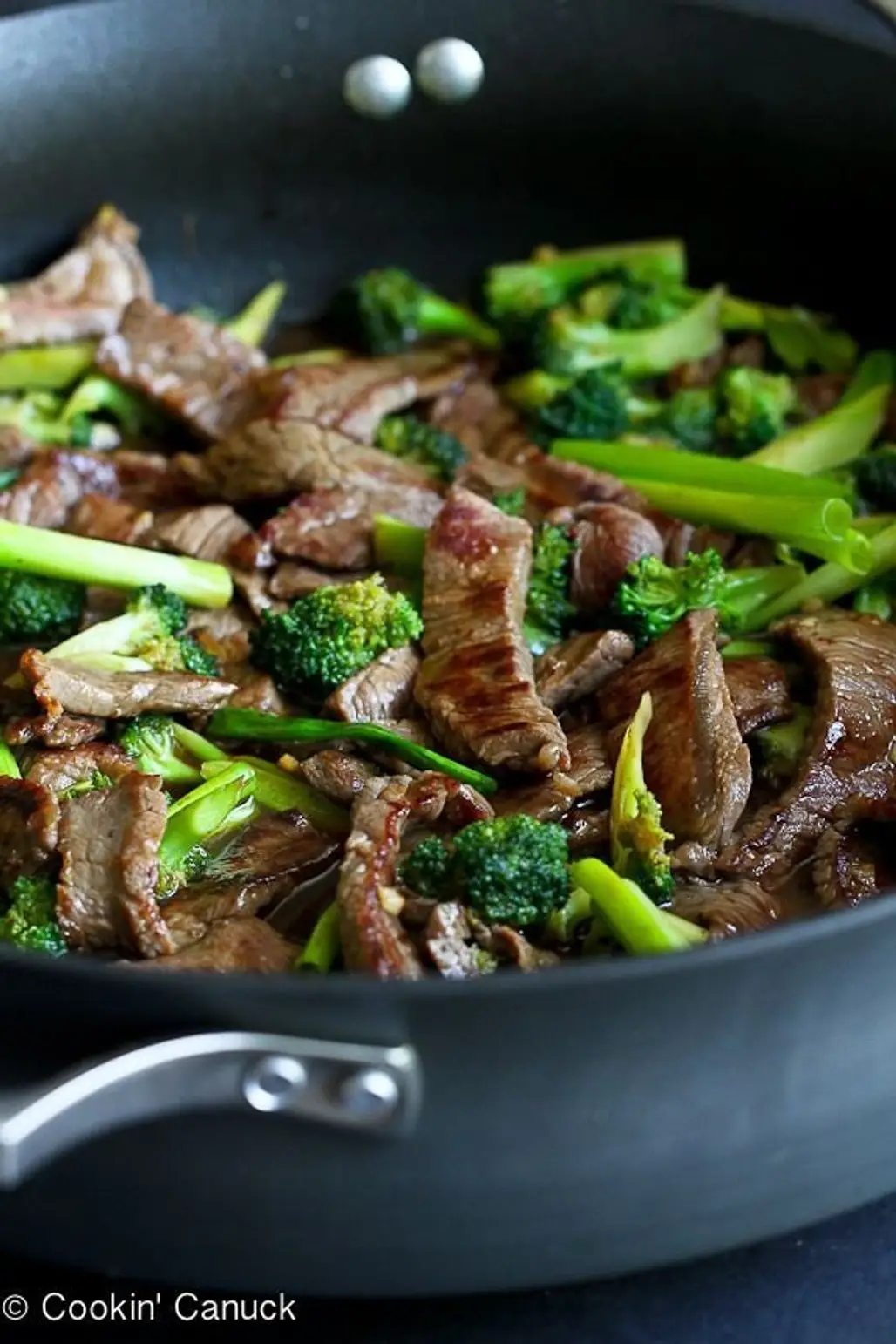 Chinese Beef and Broccoli Stir-Fry