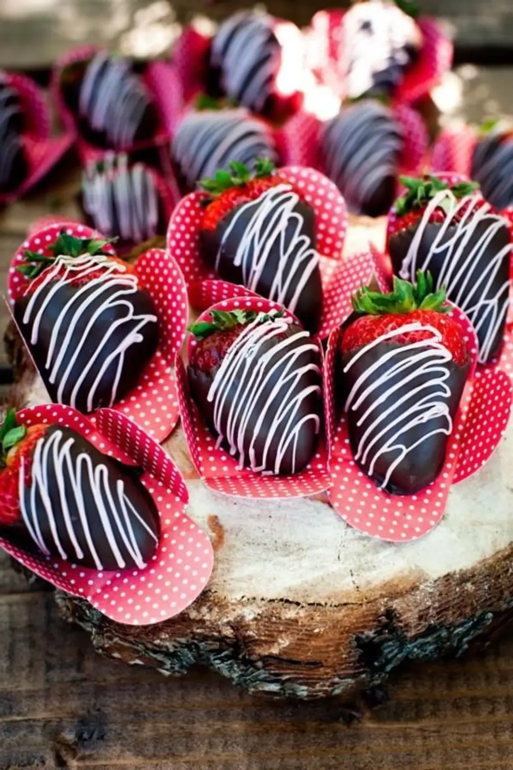 Chocolate Dipped Strawberries (and Other Fruit)