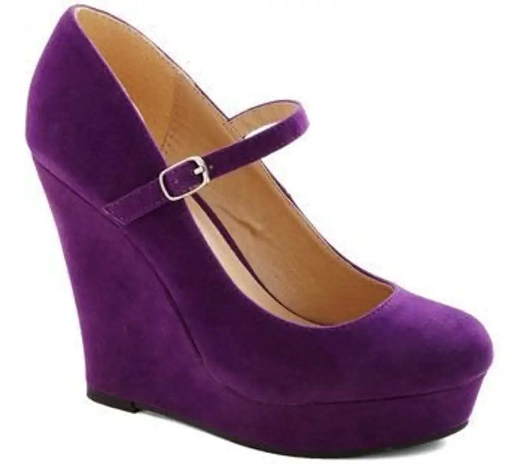 footwear,purple,violet,shoe,leather,