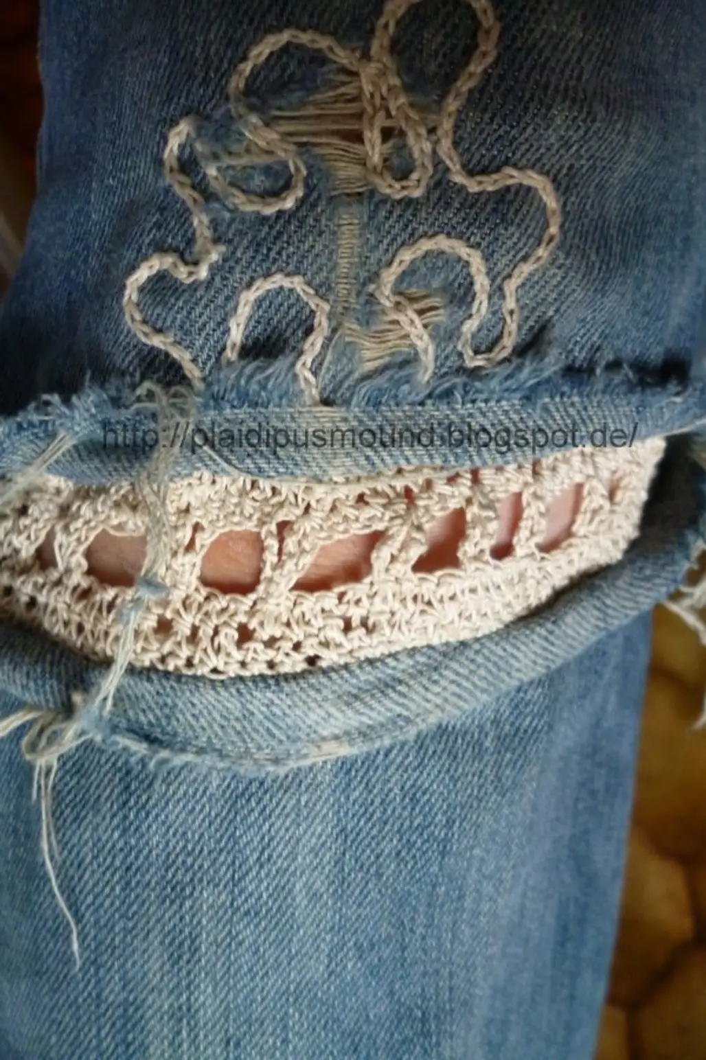 Crochet in Ripped Jeans