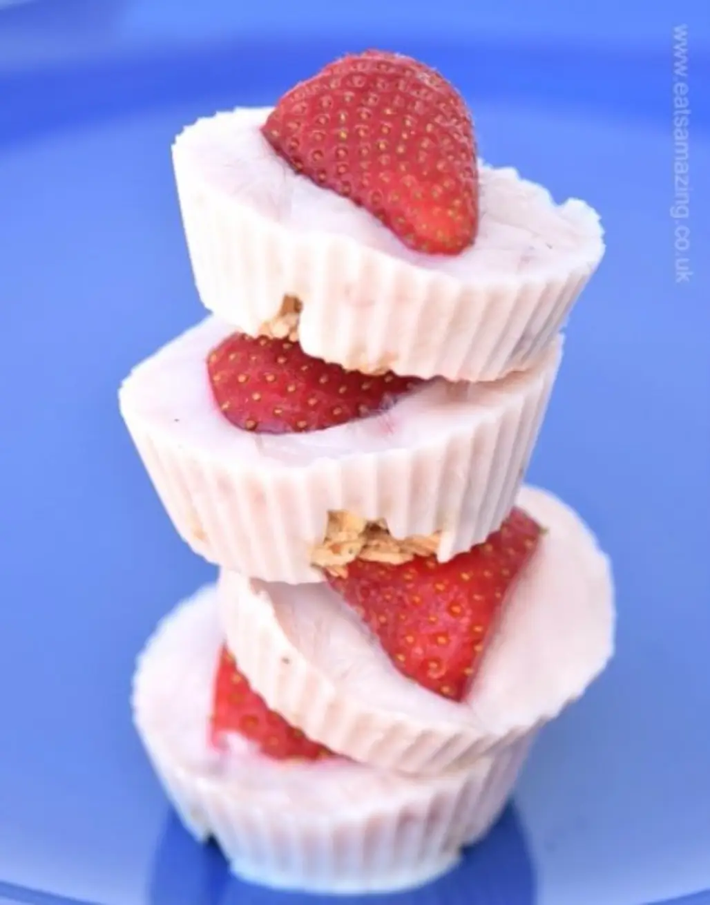 strawberry, dessert, strawberries, whipped cream, cream,