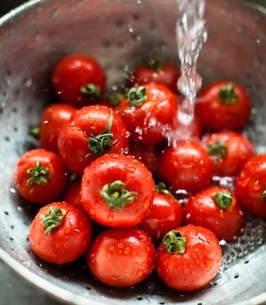 food, tomato, produce, plant, fruit,