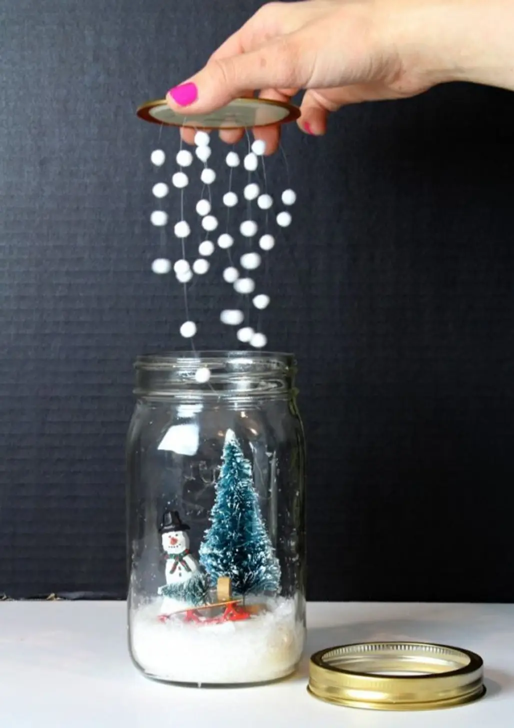 DIY Mason Jar Snow Globe