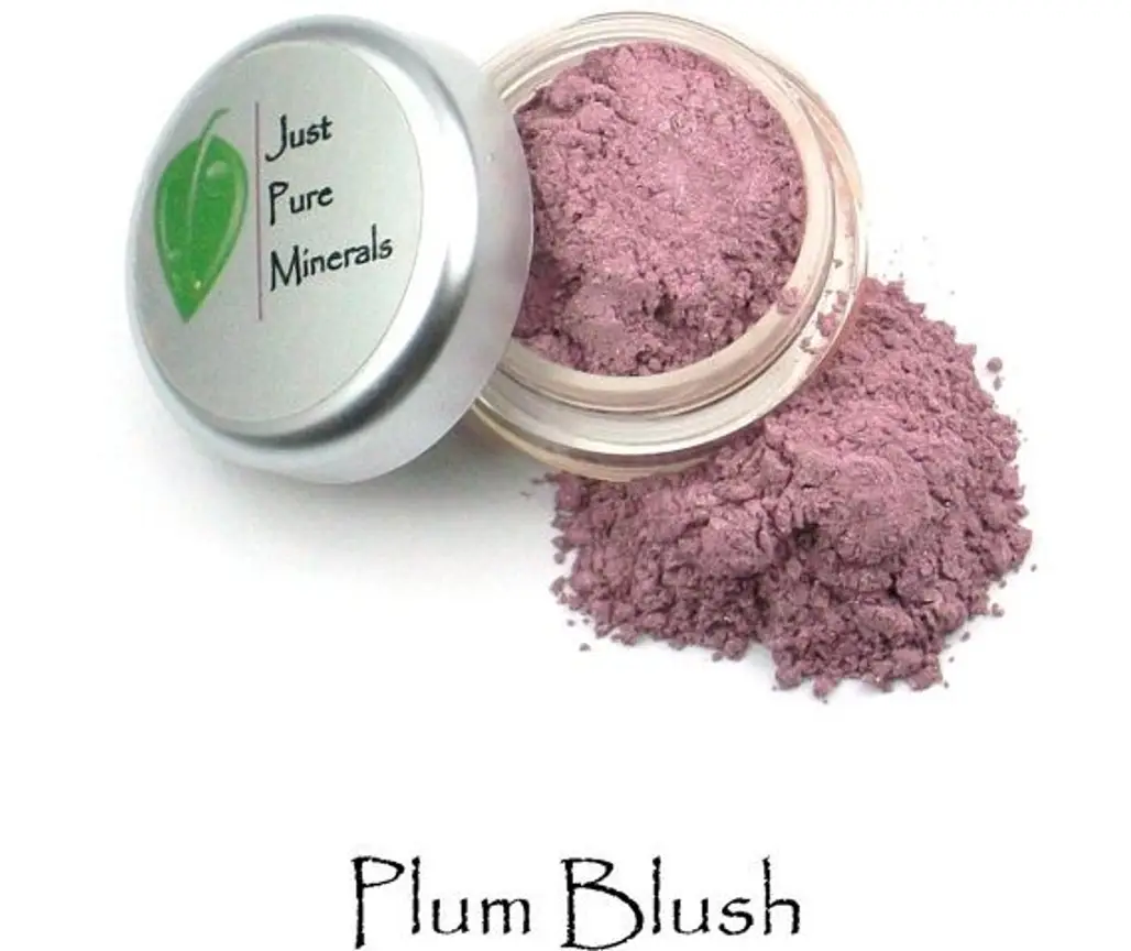 Just Pure Minerals Vegan Blush in Plum