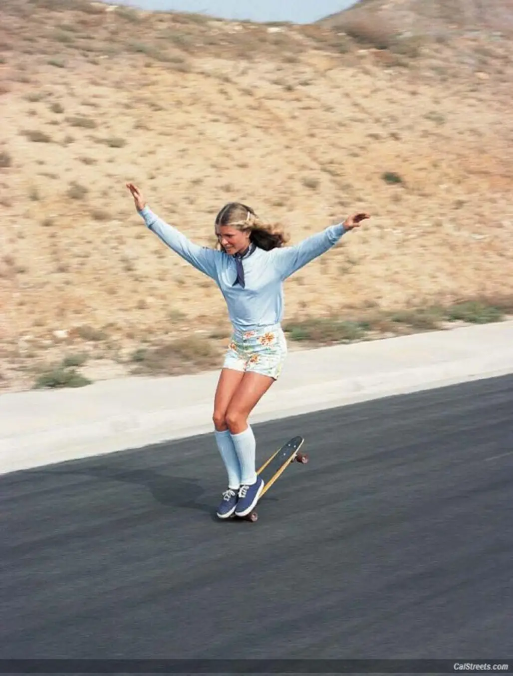 Retro - Ellen O'Neal, the Greatest Woman Freestyle Skateboarder in the 1970s