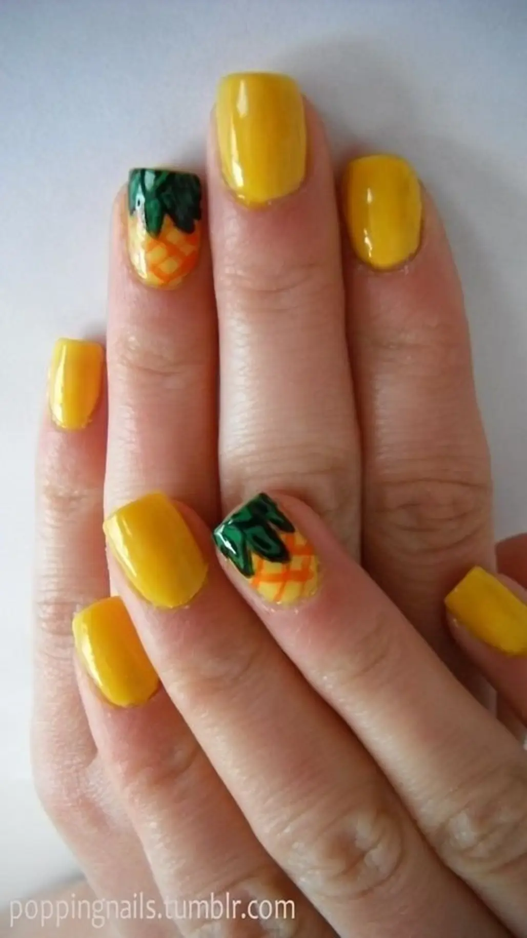 Pineapple Nails