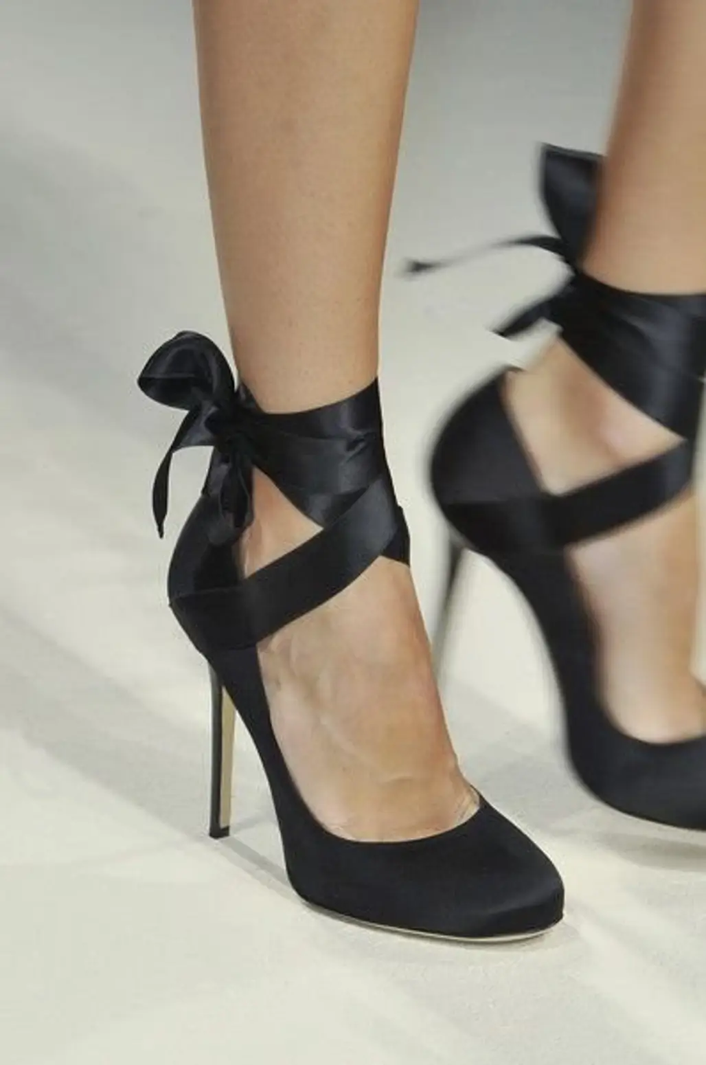 high heeled footwear,footwear,shoe,leg,spring,