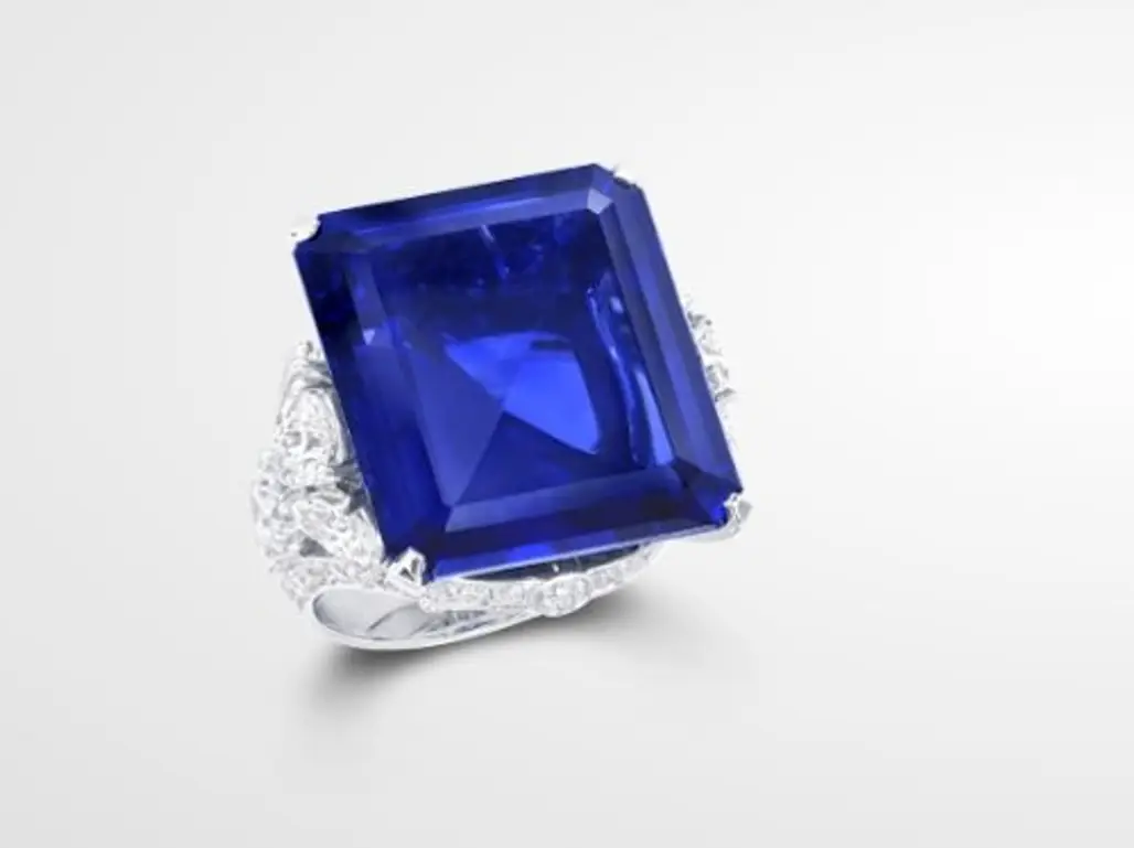 Graff Emerald-Cut Sapphire Ring