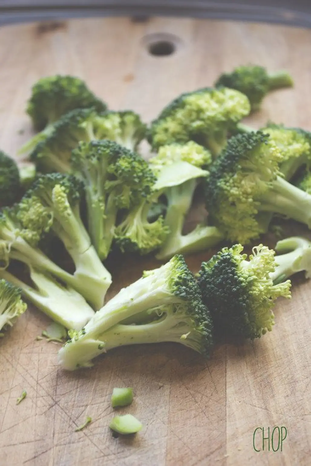food, vegetable, produce, broccoli, leaf vegetable,