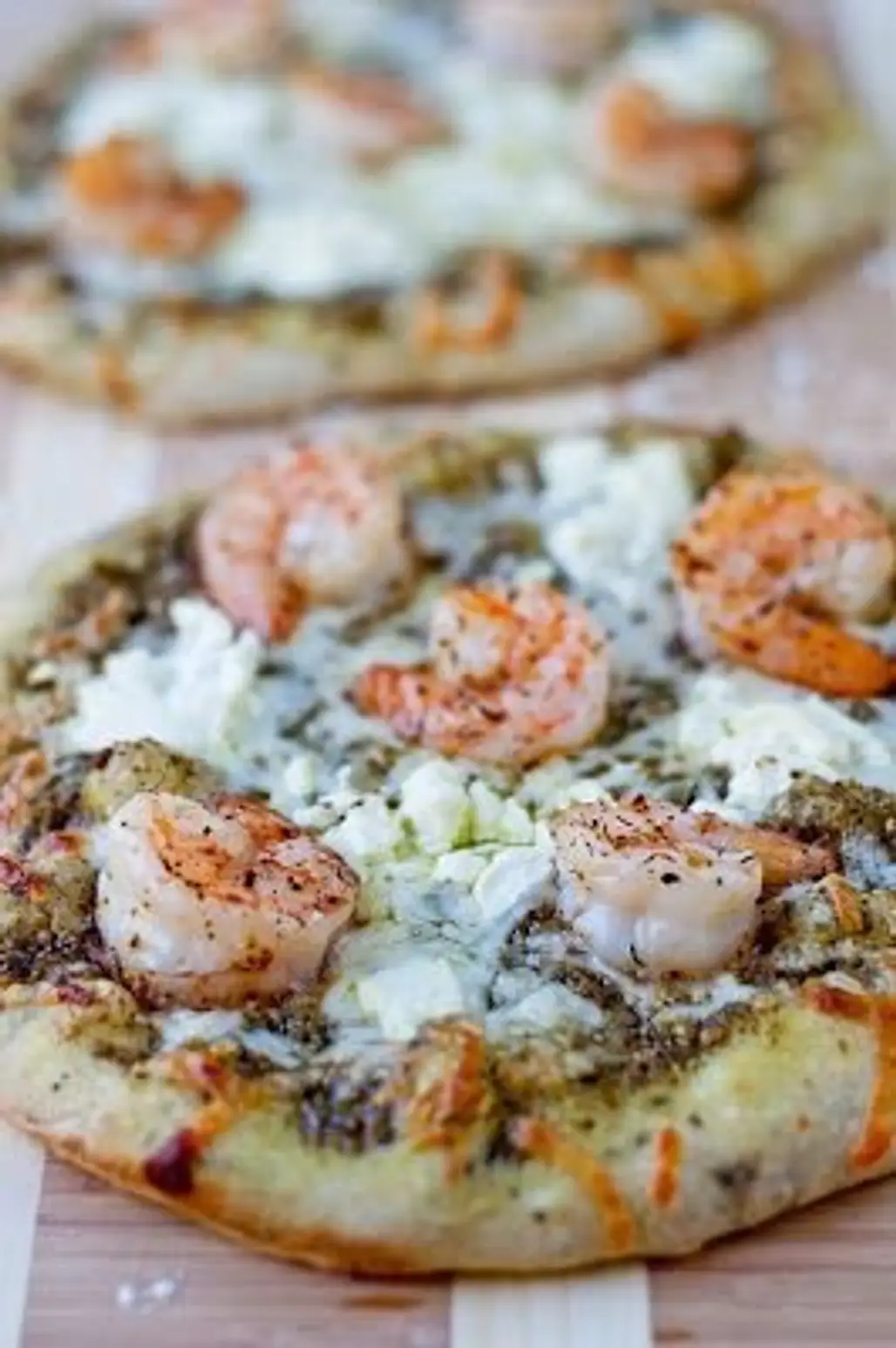 Shrimp and Pesto Pizza with Goat Cheese