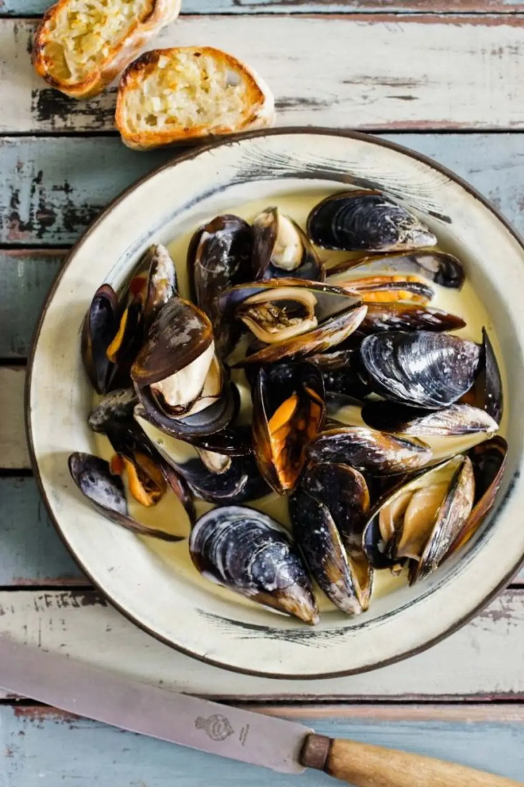 Mussels in White Wine and Cream