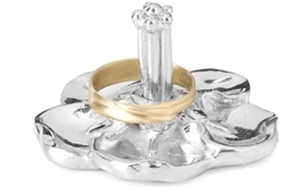Forget Me Not Ring Stand