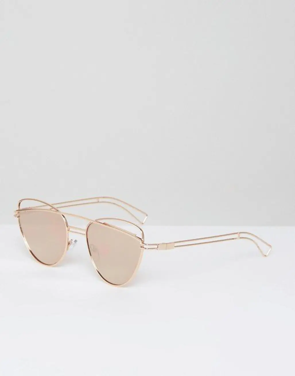 eyewear, sunglasses, glasses, vision care, fashion accessory,