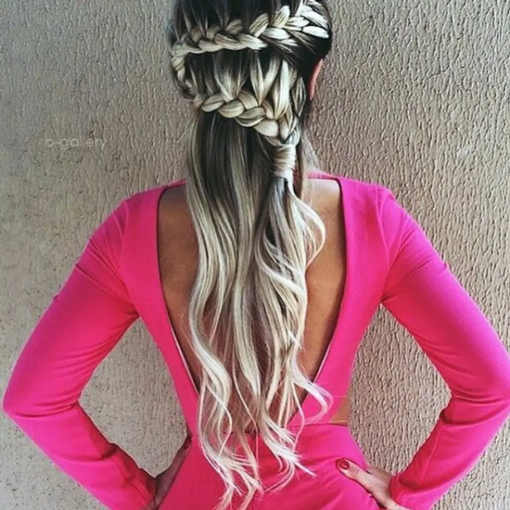 hair, pink, clothing, hairstyle, long hair,