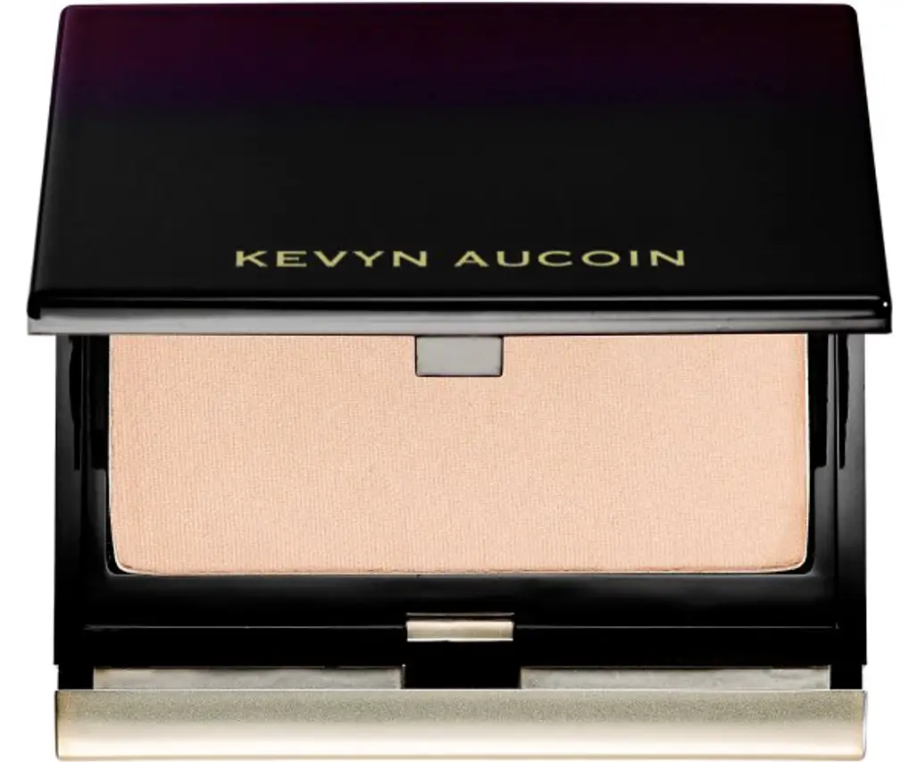 Kevyn Aucoin 'the Celestial Powder' in Candlelight