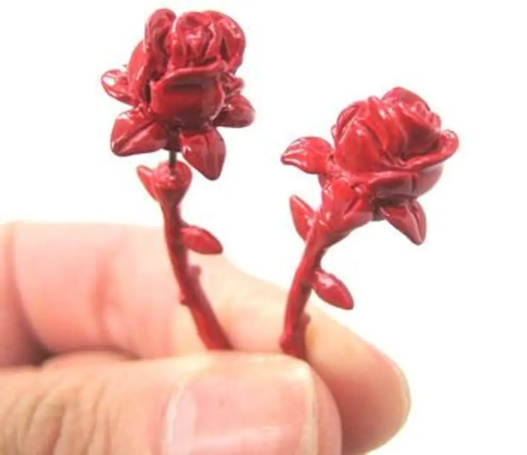 Detailed Rose Floral Flower Shaped Plug Earrings