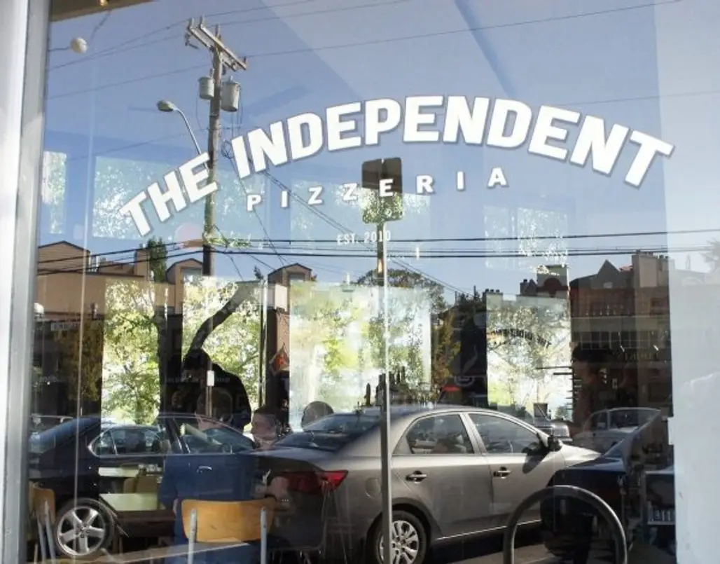 The Independent Pizzeria, Seattle, Washington