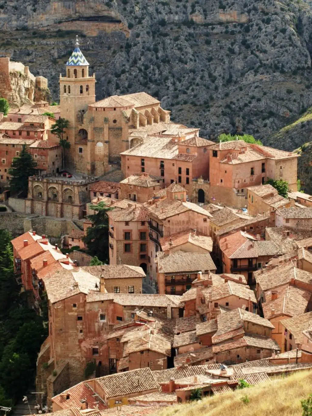 Albarracín,historic site,town,ancient history,archaeological site,