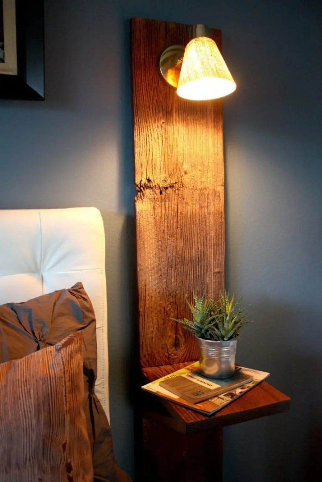 Combine Lamp and Shelf