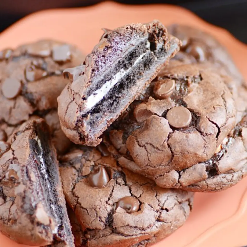 Oreo Stuffed Brownie Cookies