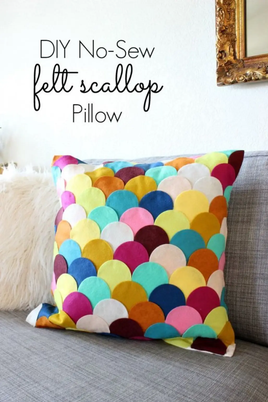 DIY Felt Scalloped Pillow