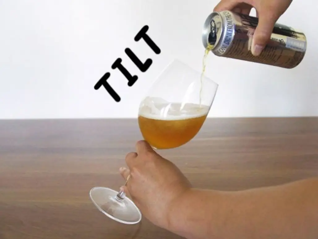 How to Properly Pour Beer