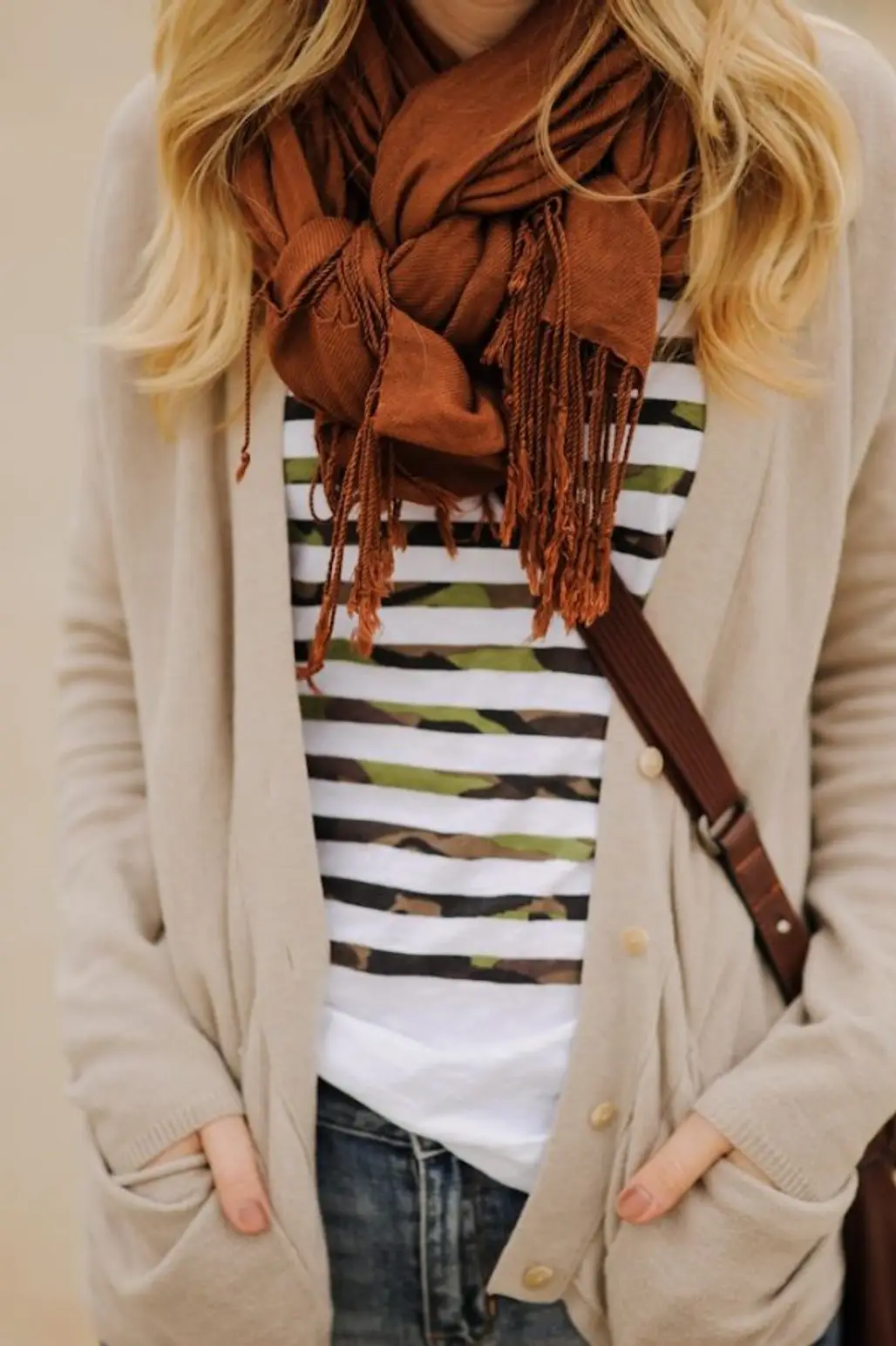 clothing,brown,sleeve,outerwear,fashion accessory,