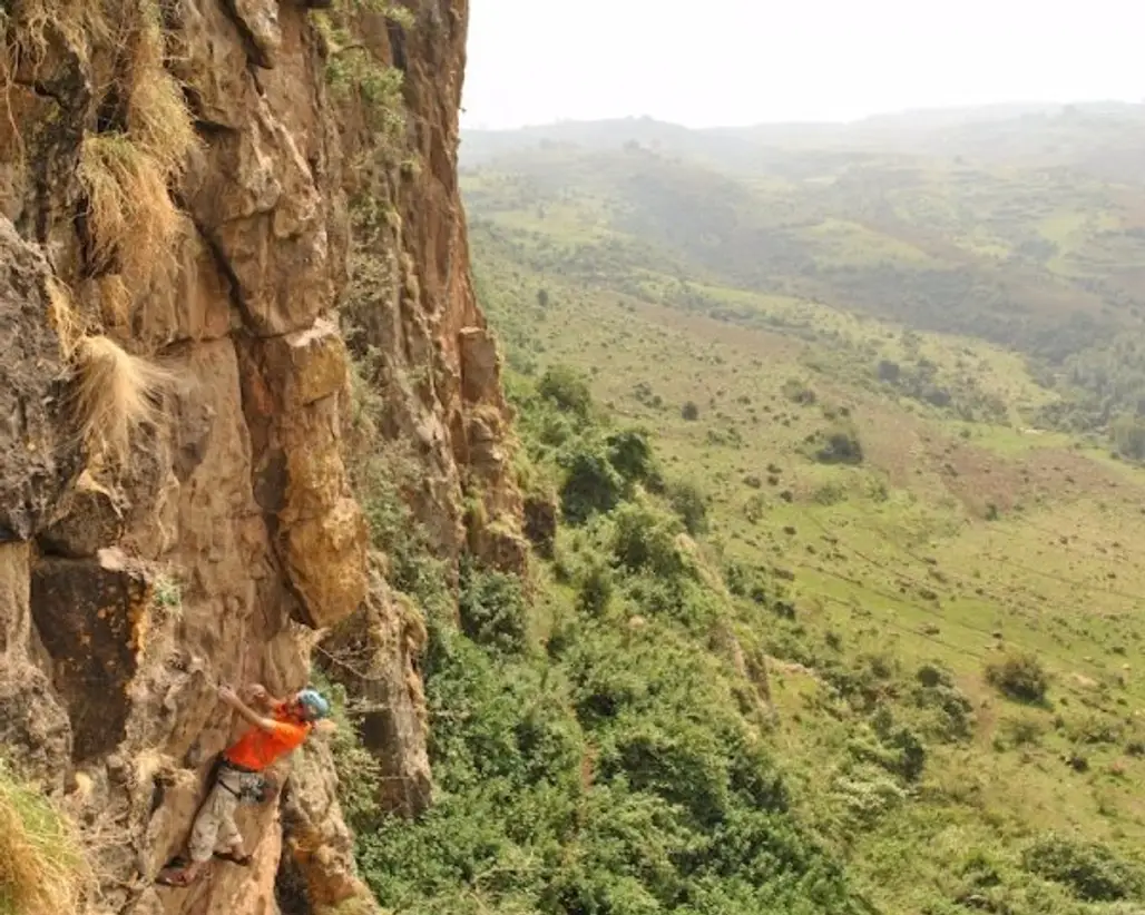 Ropeless Cliff Climbing in Ethiopia