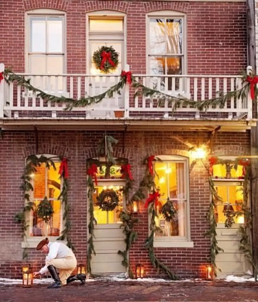 Celebrate Christmas in Historic St. Charles, USA