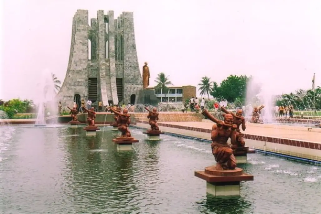 Kwame Nkrumah Memorial Park, waterway, water feature, amusement park, plaza,