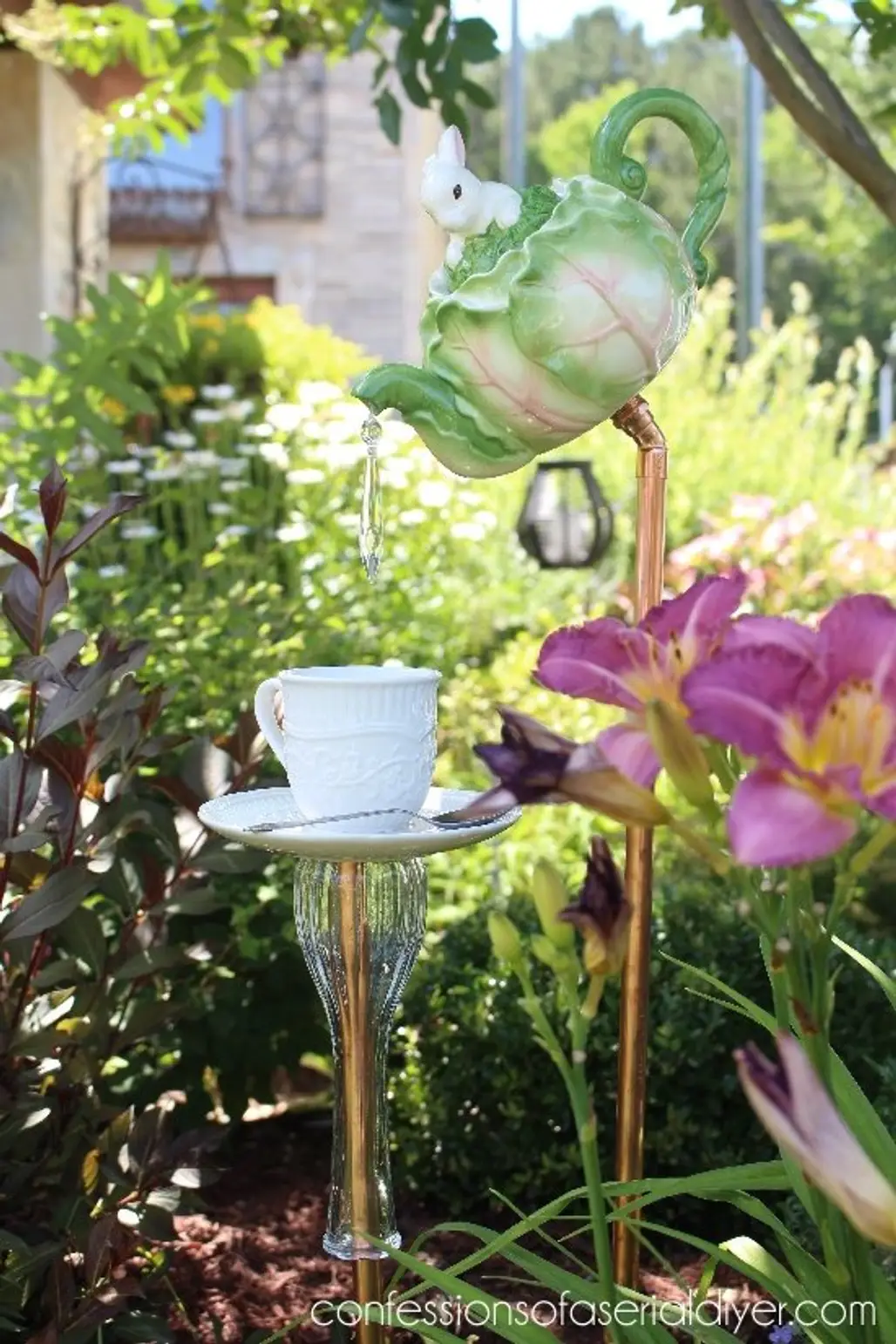 Make a Teapot Garden Décor