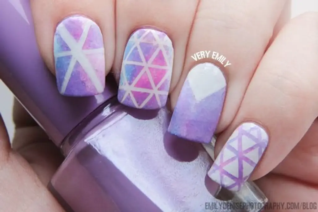 Geometric Triangle Nails in Blues and Purples
