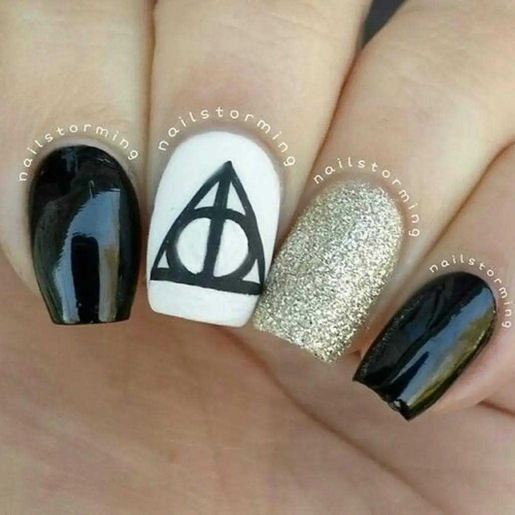 Harry Potter Nails | Nail Art Amino