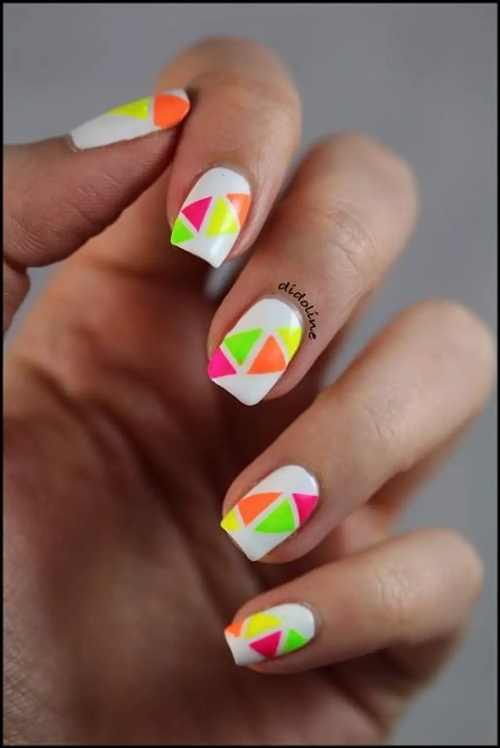 Neon Nails Are a Great Option