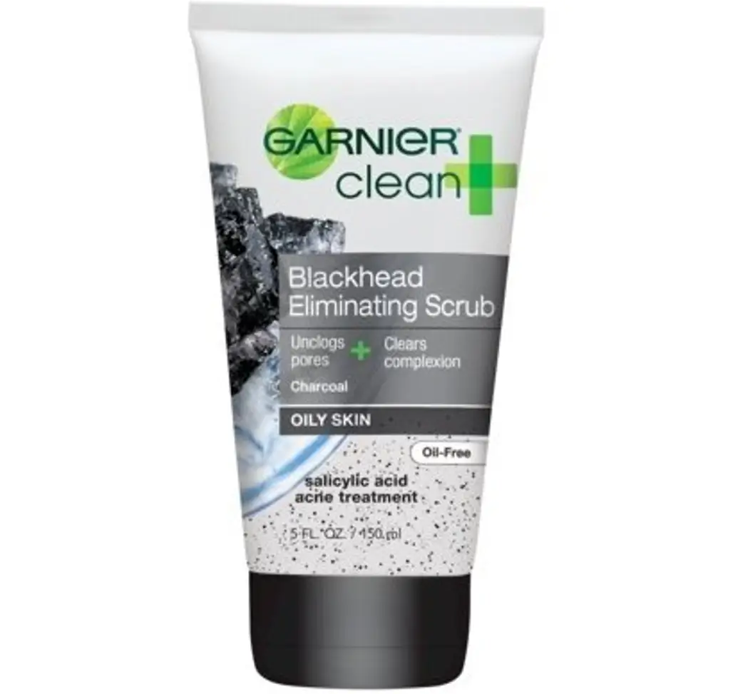 Garnier Clean + Blackhead Eliminating Scrub