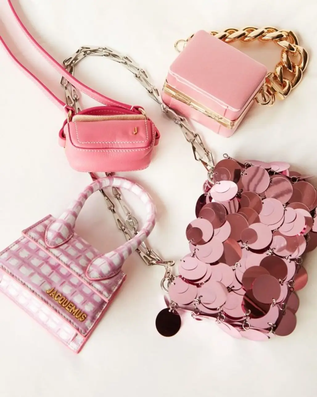 Pink, Fashion accessory, Chain, Bag, Handbag,