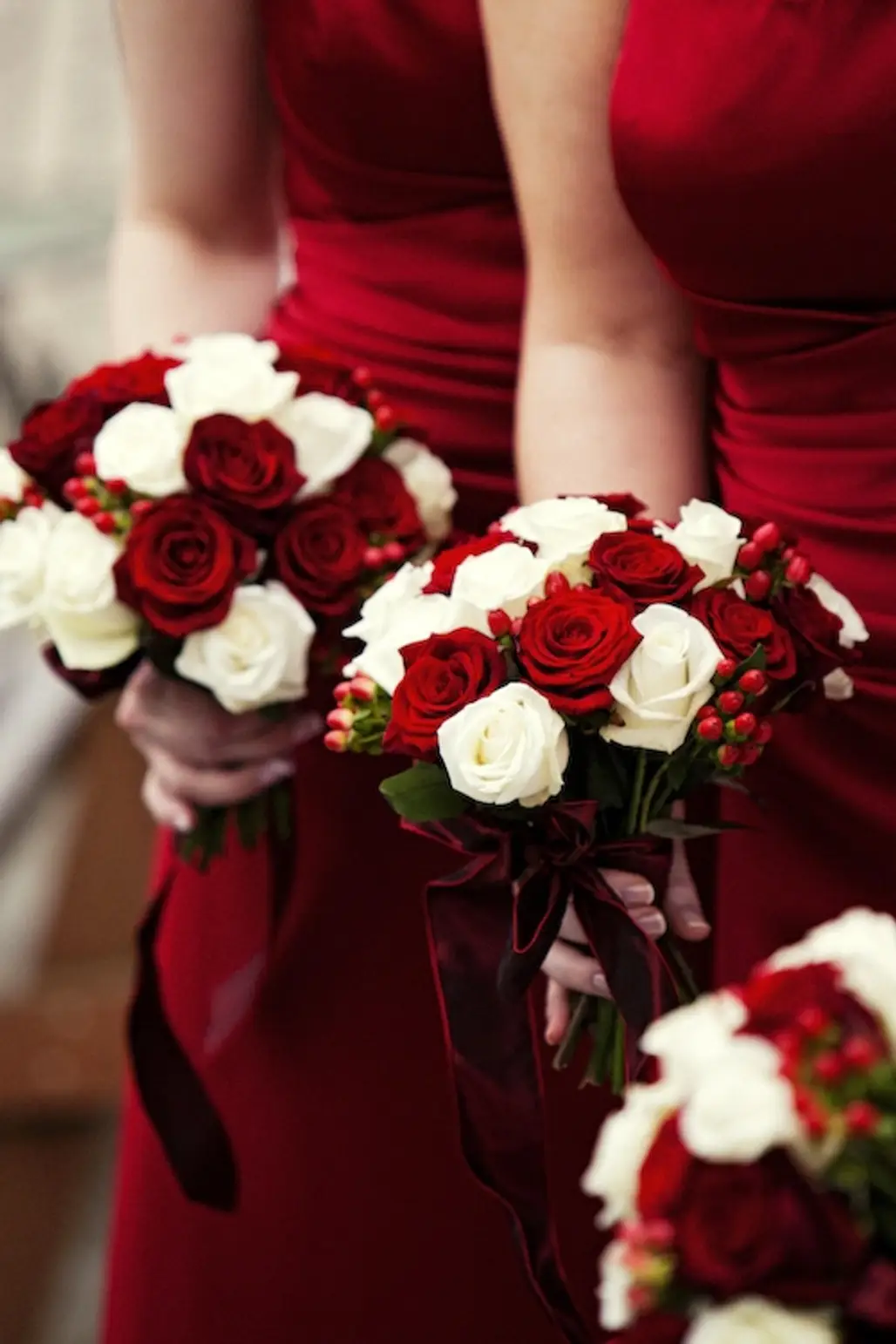 red,flower,woman,flower bouquet,flower arranging,