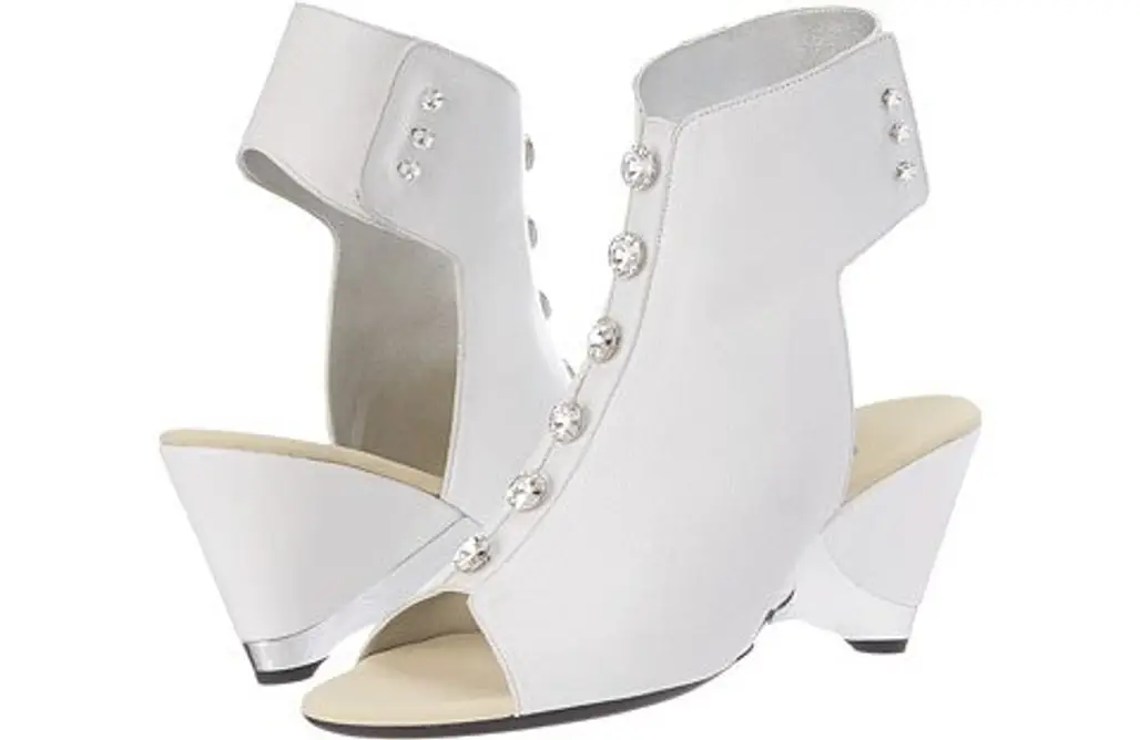 white, footwear, leg, leather, high heeled footwear,