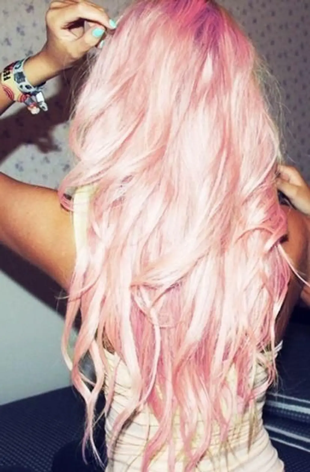 hair,human hair color,blond,face,pink,