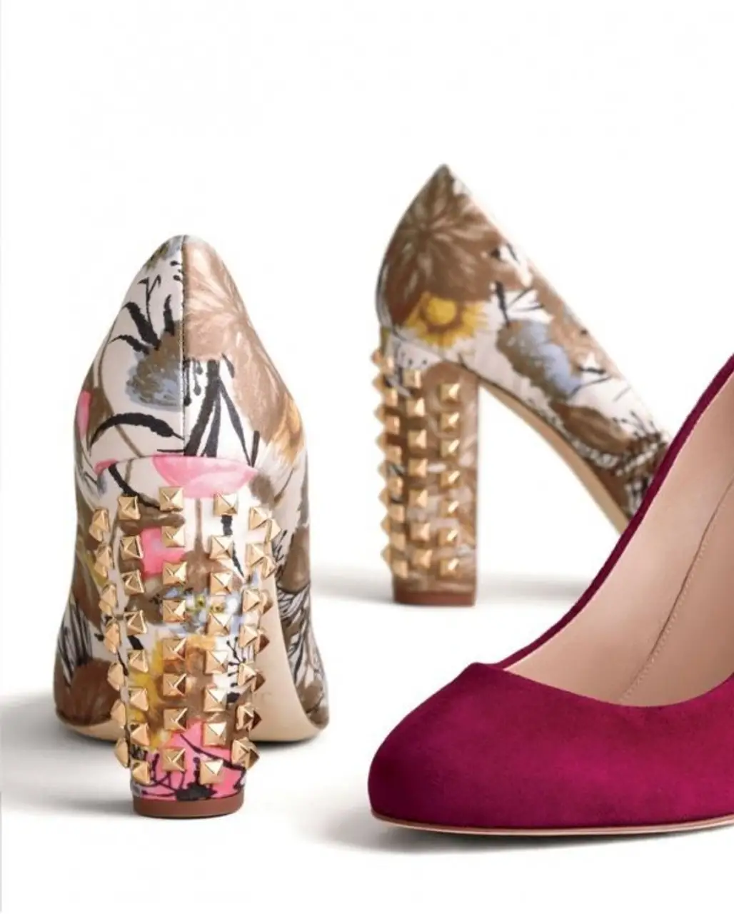 footwear,pink,shoe,leg,spring,