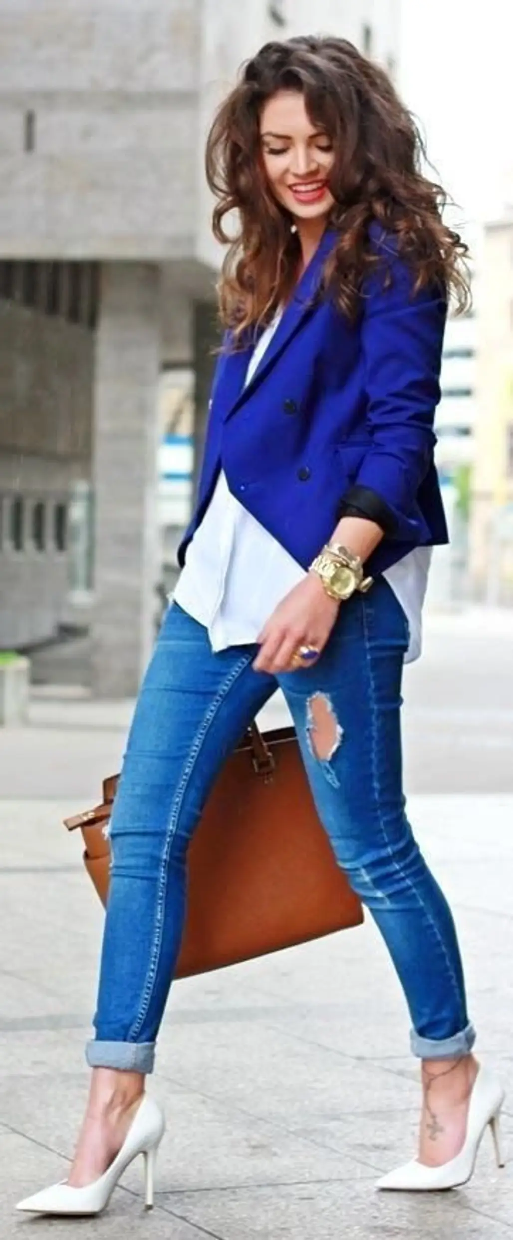 clothing,blue,jeans,footwear,denim,