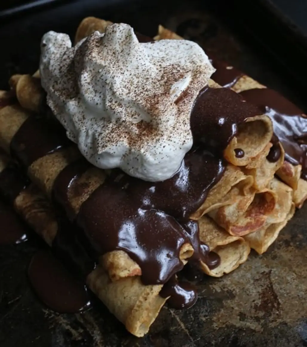 Gingerbread Crêpes with Espresso Chocolate Sauce