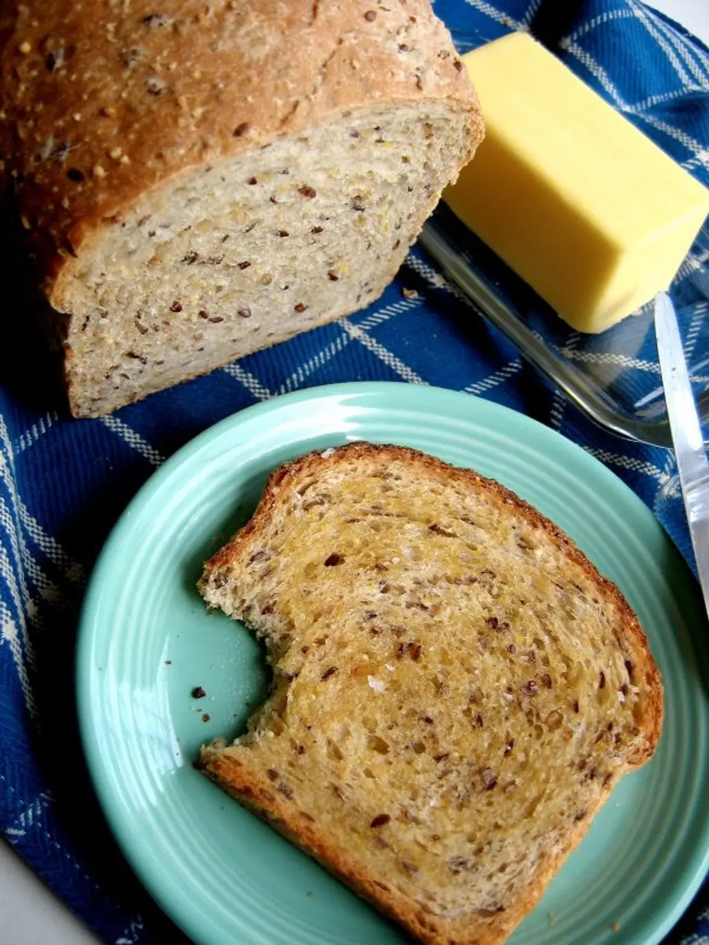 Despite the Gluten-Free Craze, Whole-Grain Toast Makes a Quick and Healthy Breakfast