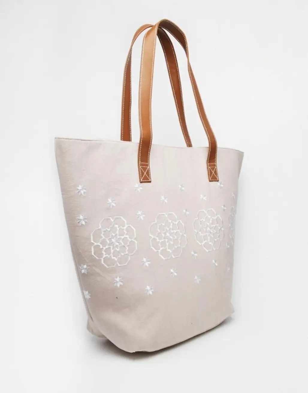 Orelia Embroidered Beach Bag